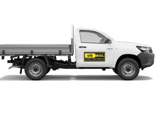TOYOTA UTE